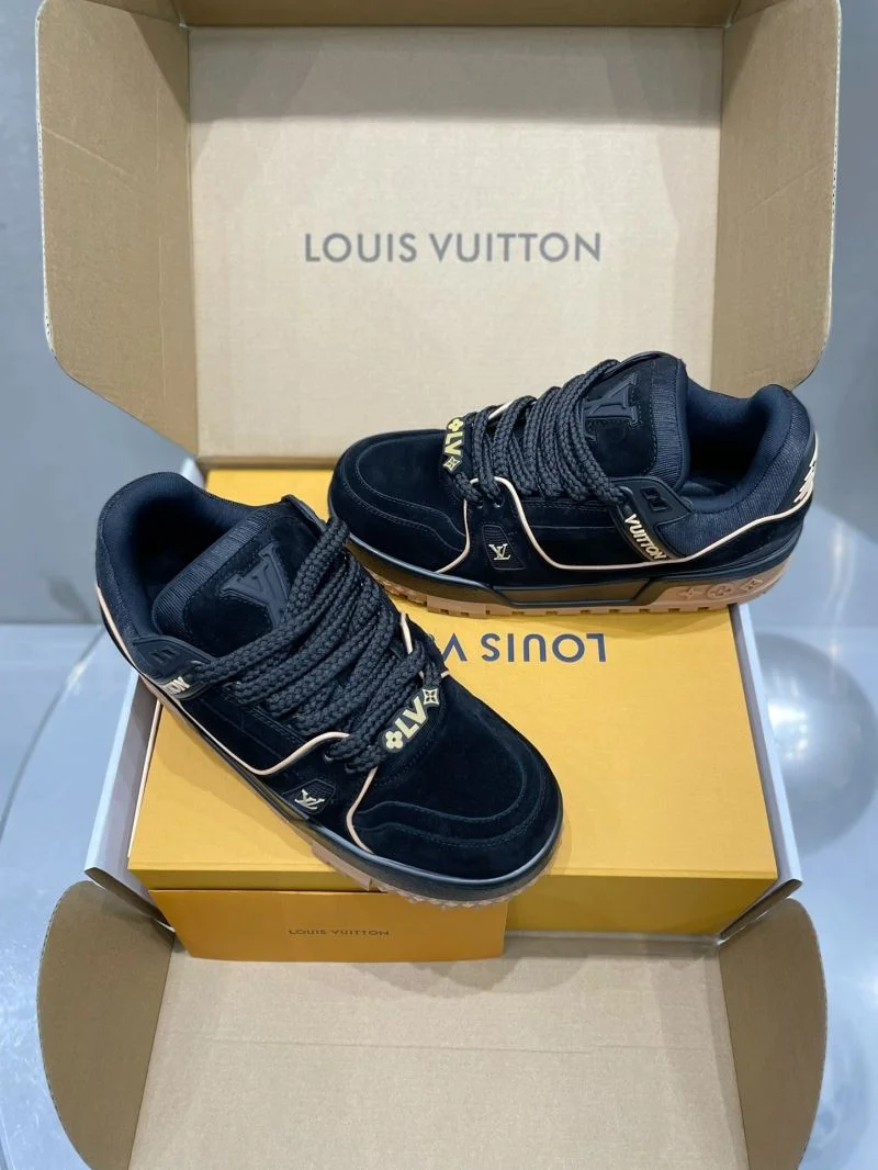 Louis Vuitton Trainer Sneaker Packable 32112