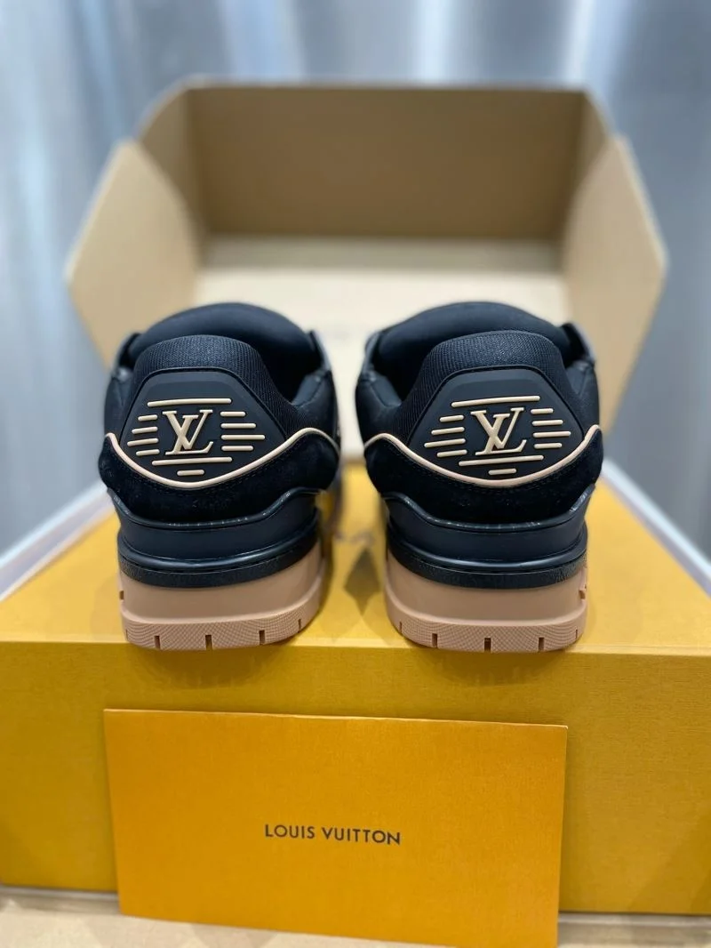 Louis Vuitton Trainer Sneaker Packable 32112