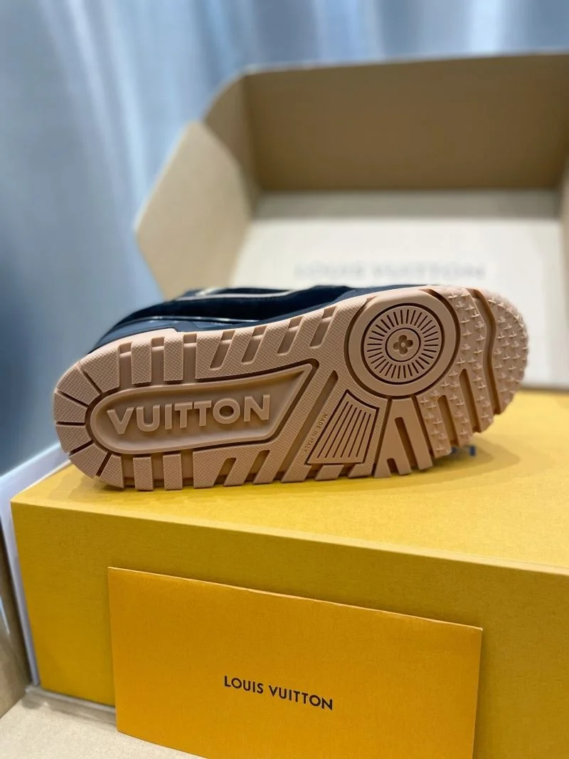 Louis Vuitton Trainer Sneaker Packable 32112