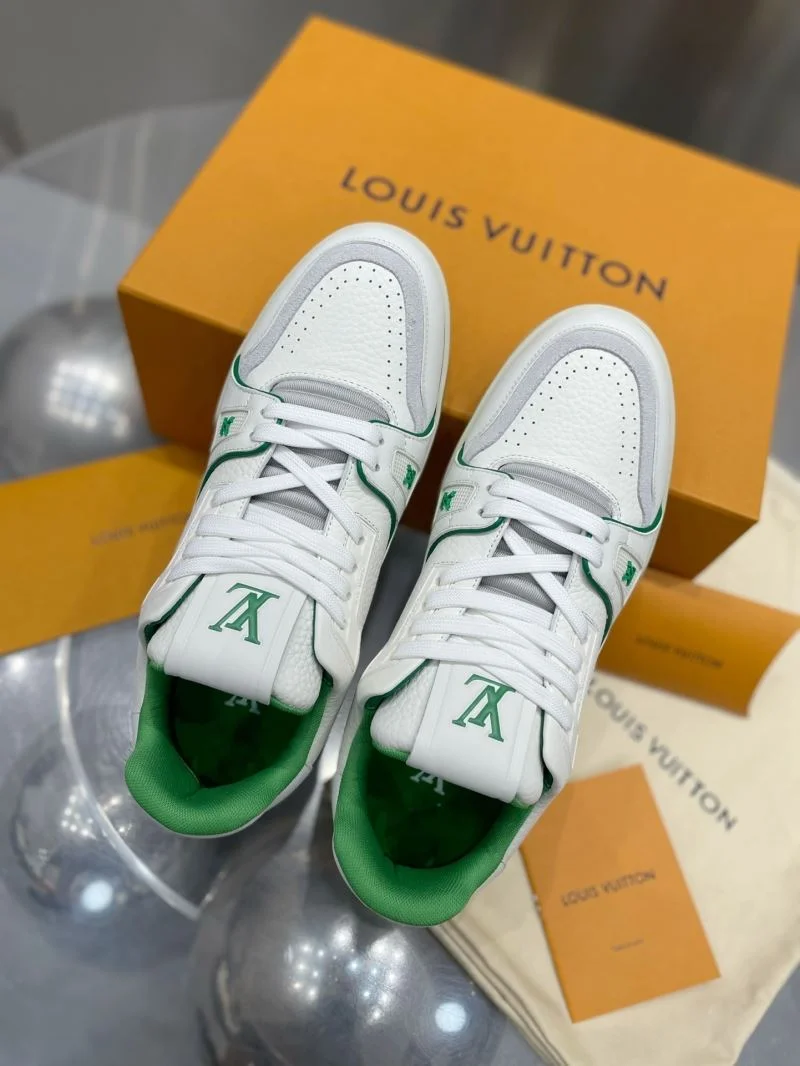 Louis Vuitton Trainer Sneaker MultiPurpose 32104