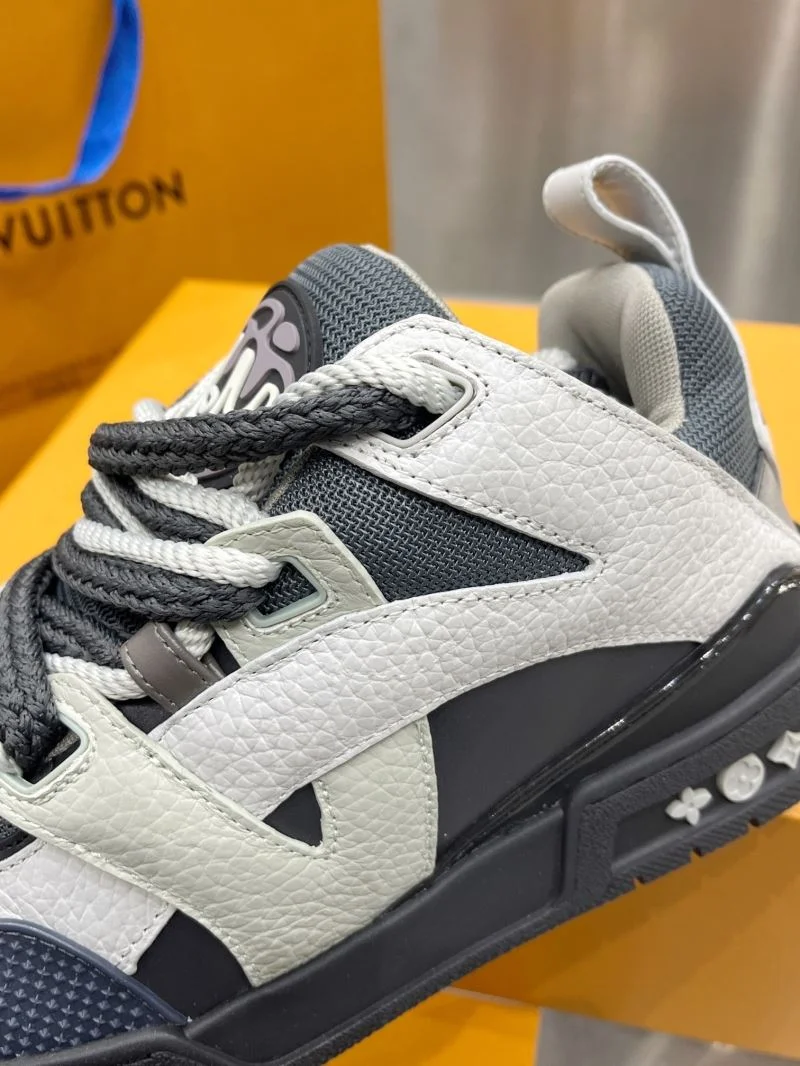 Louis Vuitton Trainer Sneaker Chic 32115