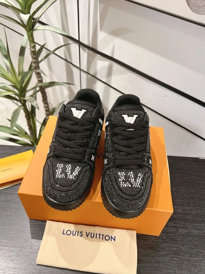 TopPick Louis Vuitton Trainer Sneaker 32118
