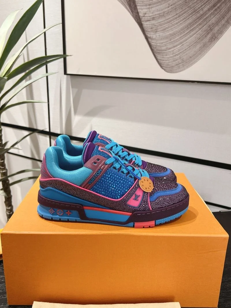 SmoothTexture Louis Vuitton Trainer Sneaker 32099