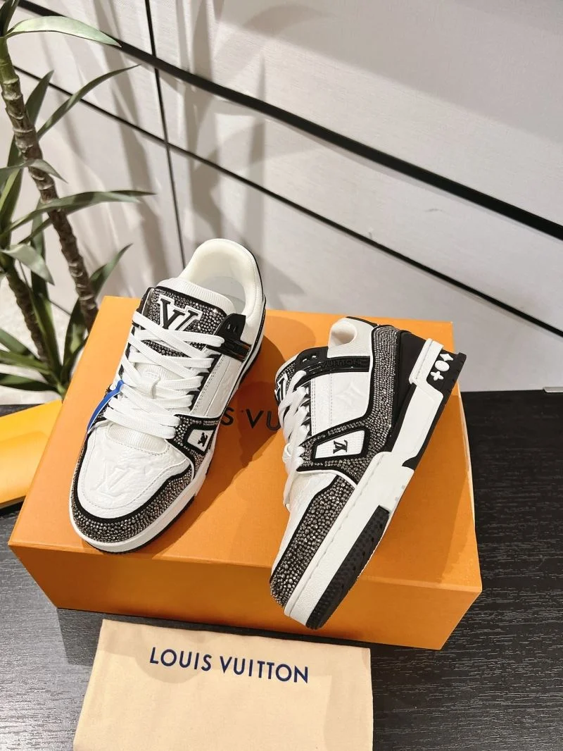 Upgraded Louis Vuitton Trainer Sneaker 32105