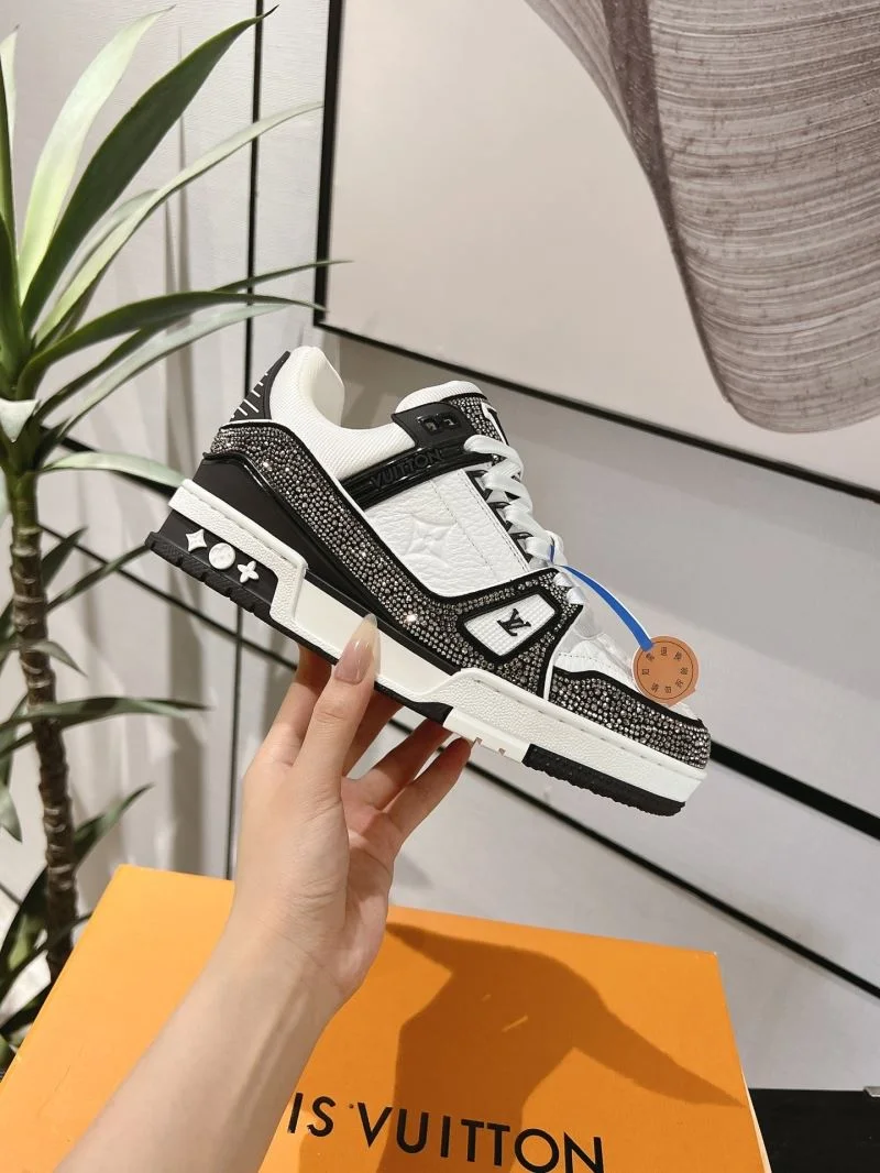 Upgraded Louis Vuitton Trainer Sneaker 32105