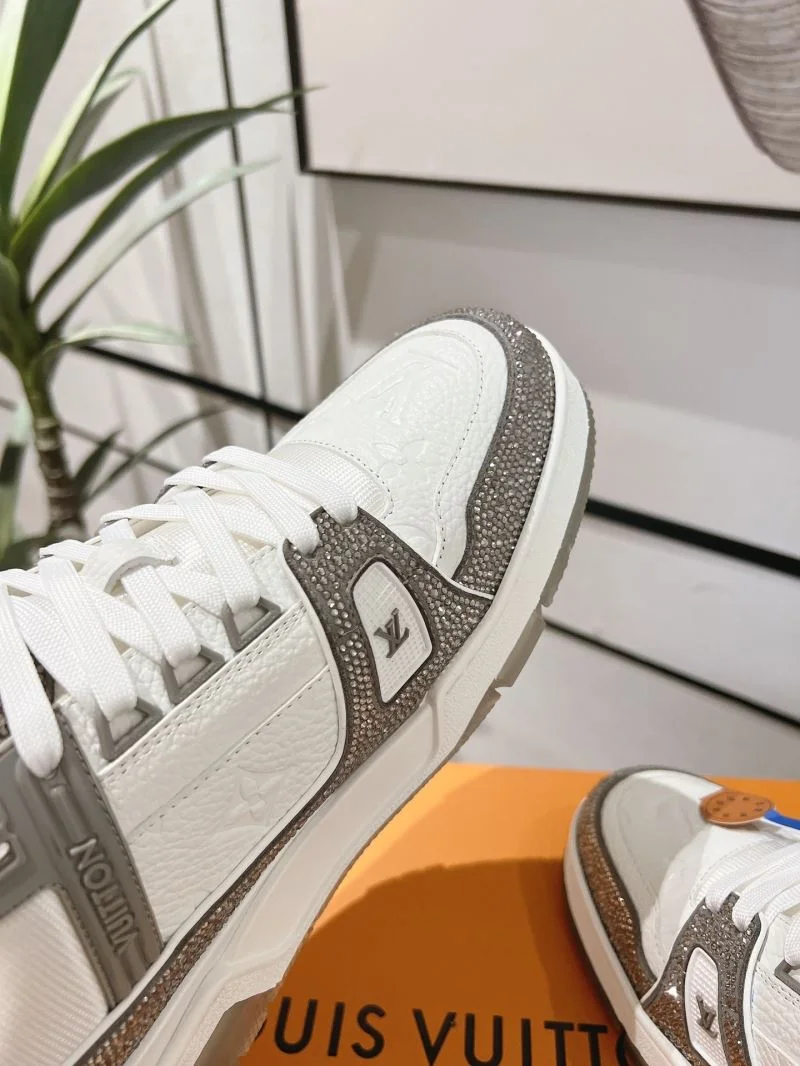 HighQuality Louis Vuitton Trainer Sneaker 32094