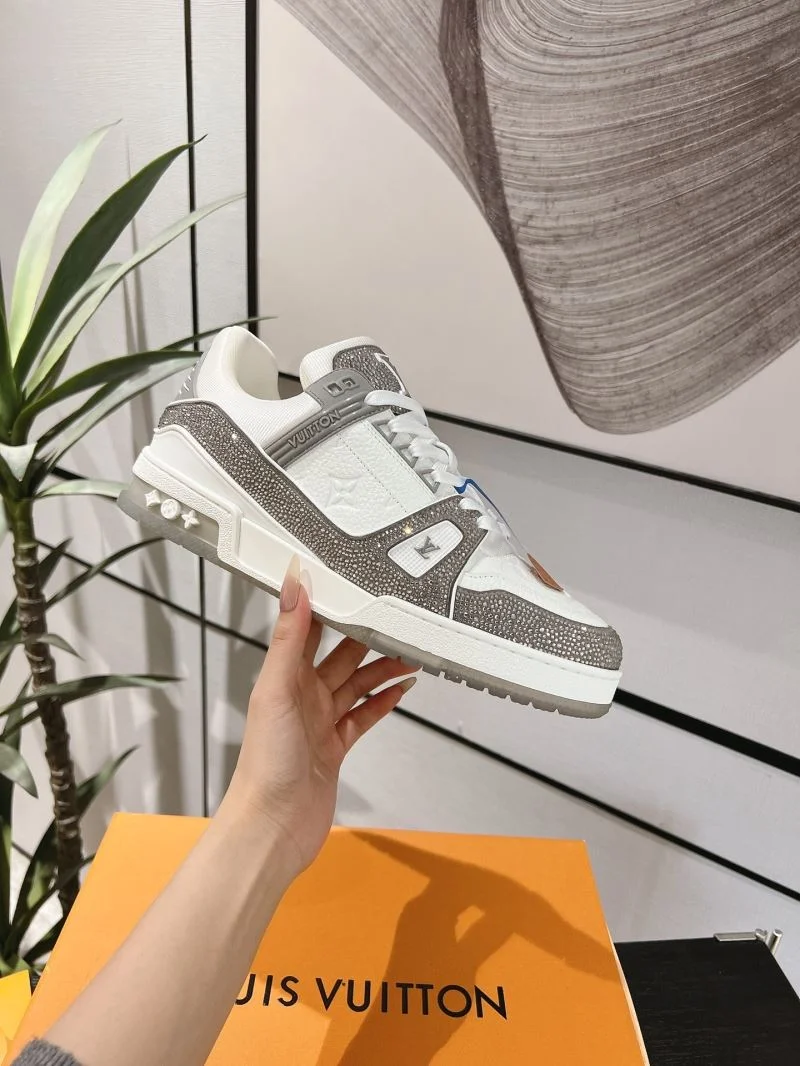HighQuality Louis Vuitton Trainer Sneaker 32094