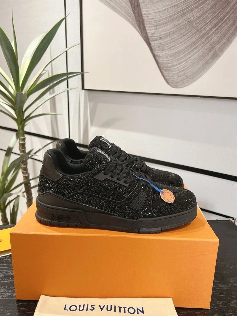 Louis Vuitton Trainer Sneaker WaterResistant 32103