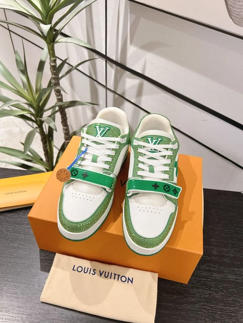 Practical Louis Vuitton Trainer Sneaker 32089