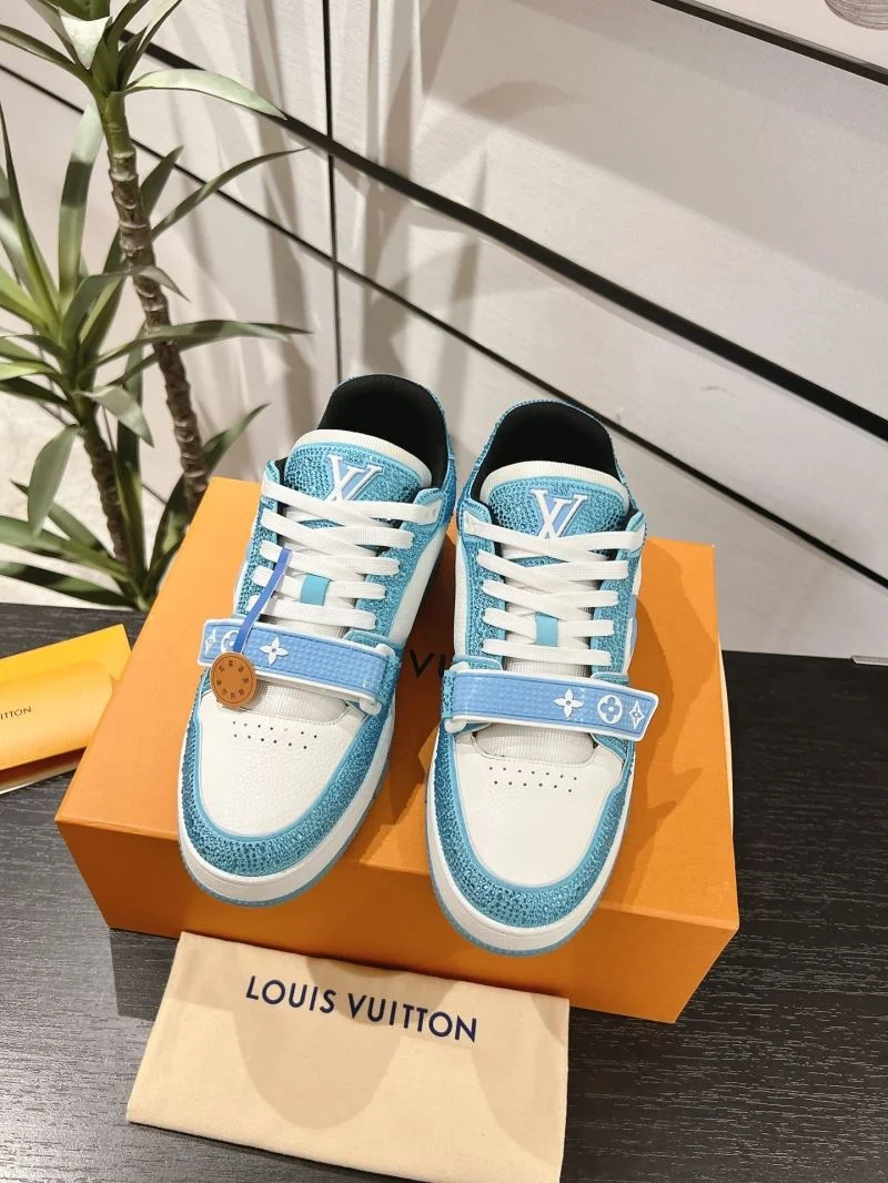 Louis Vuitton Trainer Sneaker Lightweight 32086