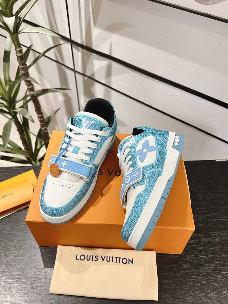 Louis Vuitton Trainer Sneaker Lightweight 32086