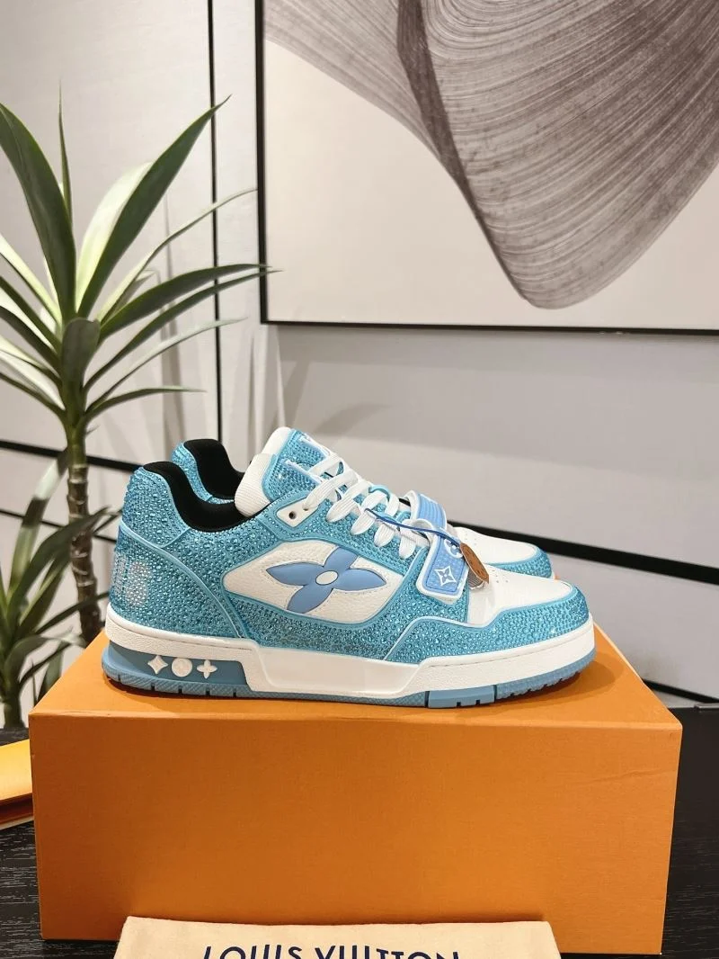 Louis Vuitton Trainer Sneaker Lightweight 32086