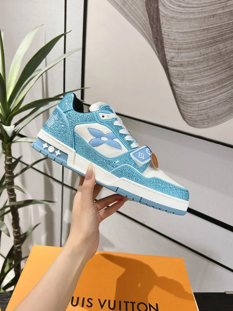 Louis Vuitton Trainer Sneaker Lightweight 32086