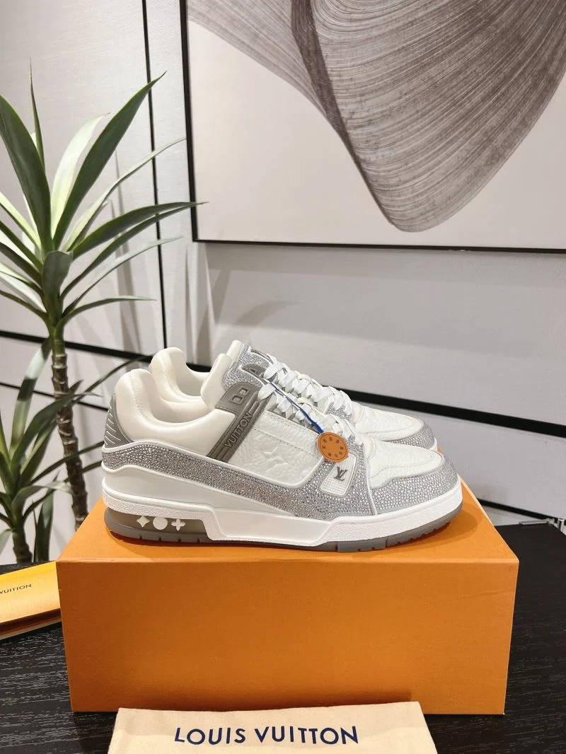Louis Vuitton Trainer Sneaker Packable 32079