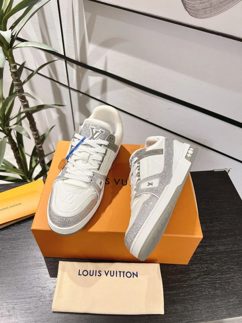 Louis Vuitton Trainer Sneaker Packable 32079