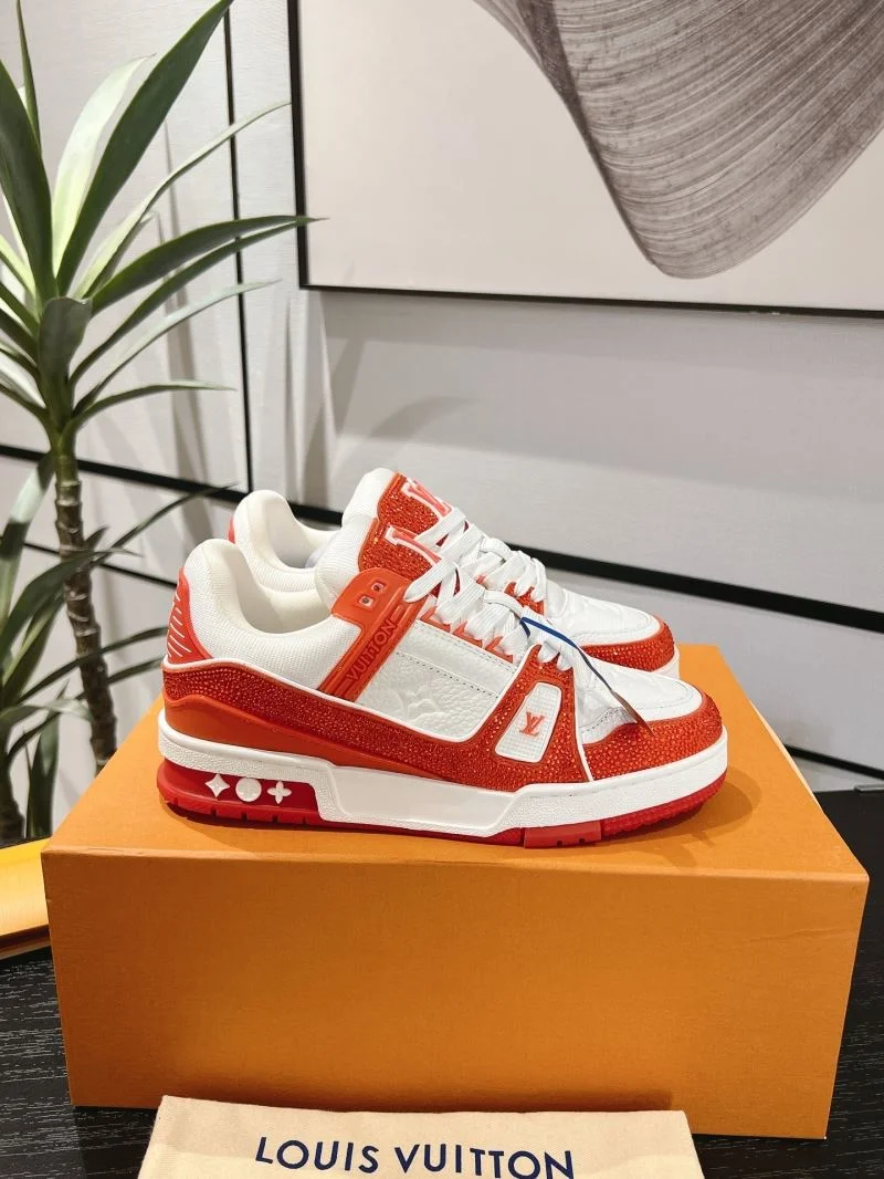 Trendsetting Louis Vuitton Trainer Sneaker 32064