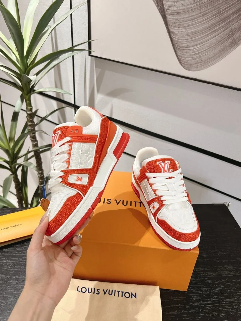 Trendsetting Louis Vuitton Trainer Sneaker 32064