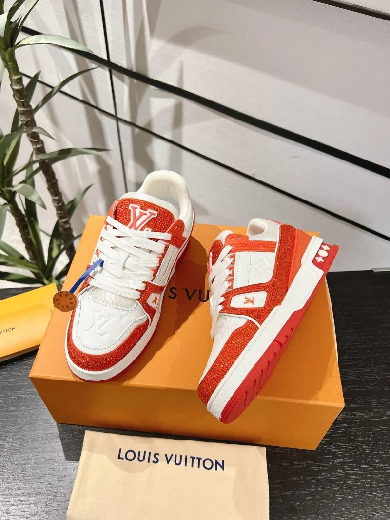 Trendsetting Louis Vuitton Trainer Sneaker 32064