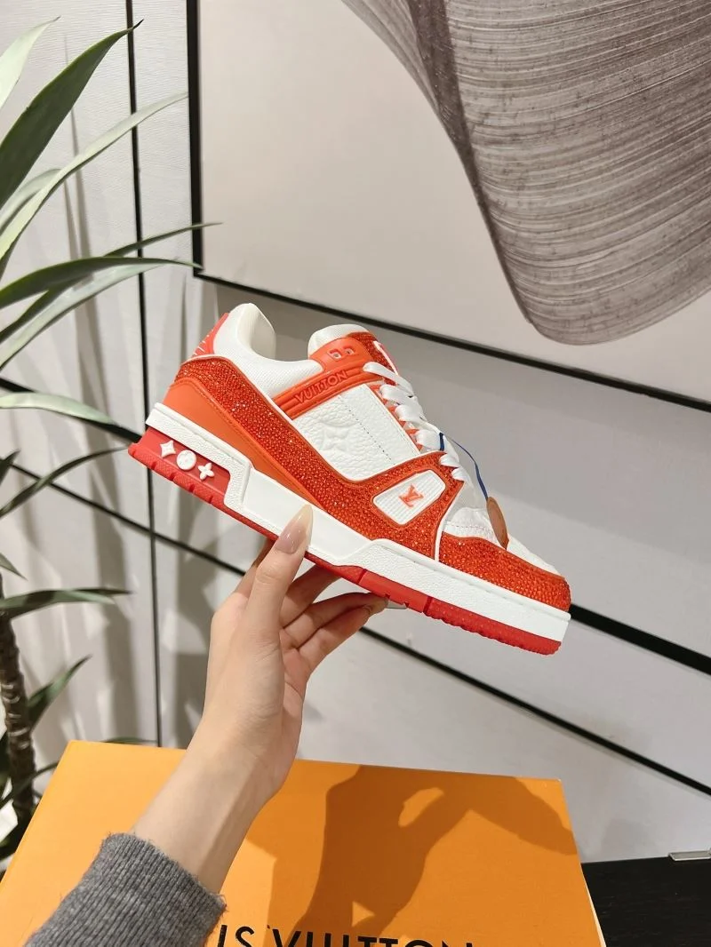 Trendsetting Louis Vuitton Trainer Sneaker 32064