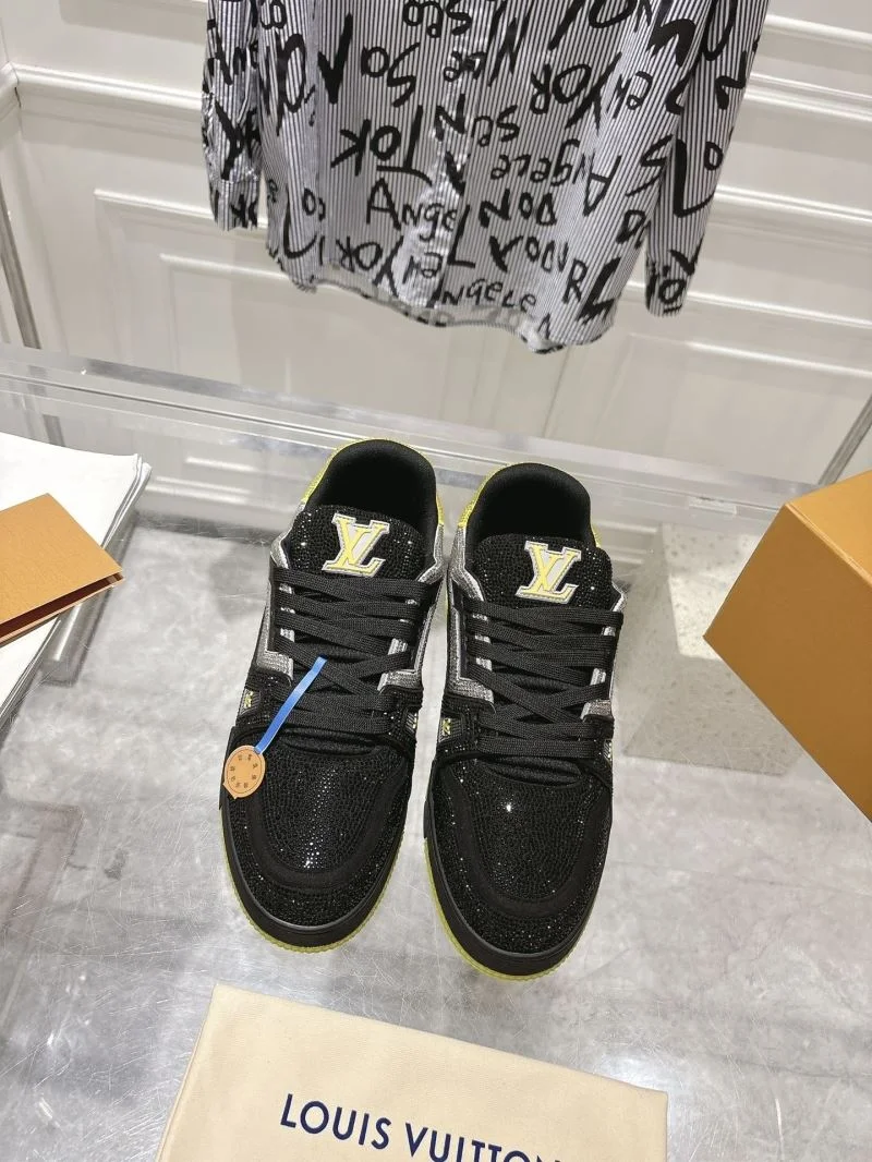 Refined Louis Vuitton Trainer Sneaker 32073