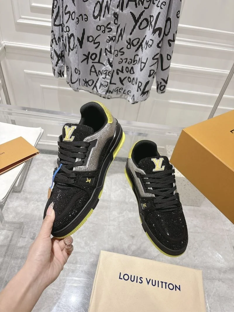 Refined Louis Vuitton Trainer Sneaker 32073