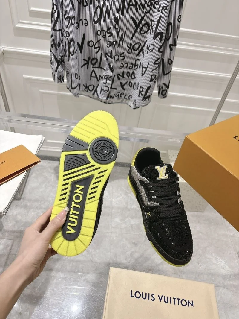 Refined Louis Vuitton Trainer Sneaker 32073