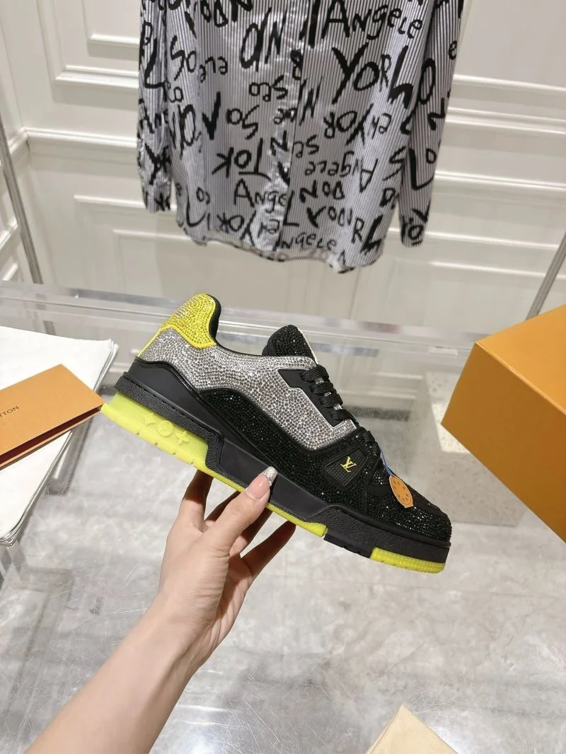 Refined Louis Vuitton Trainer Sneaker 32073