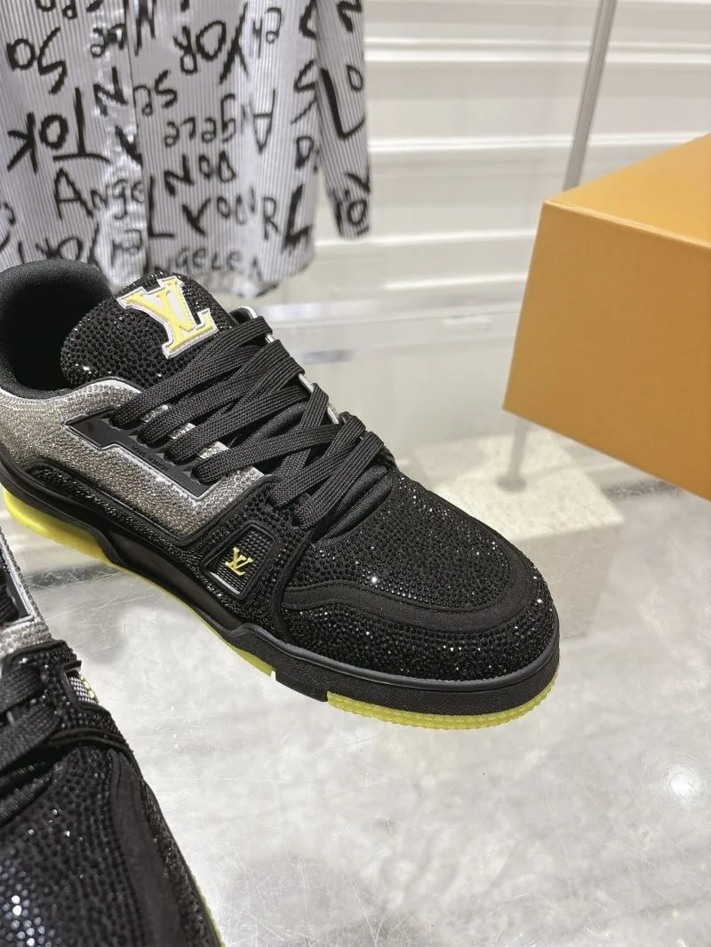 Refined Louis Vuitton Trainer Sneaker 32073