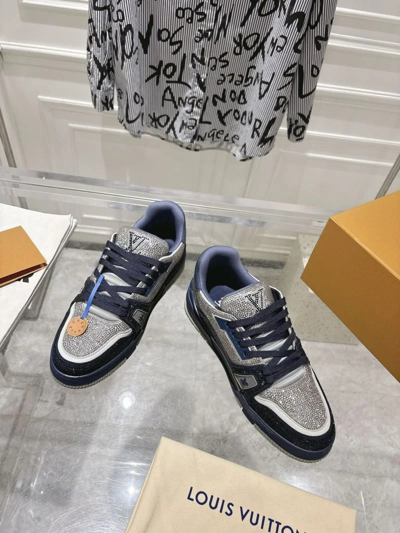 Louis Vuitton Trainer Sneaker Original 32061