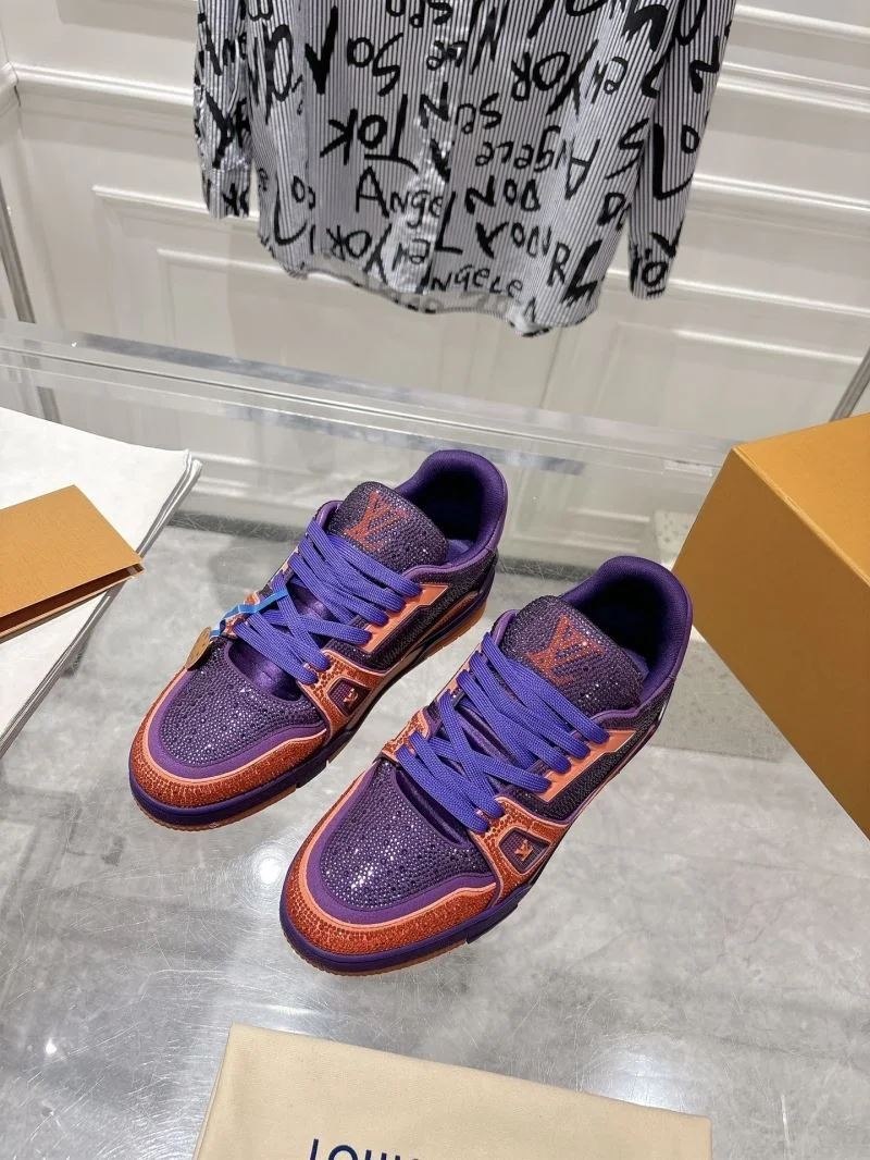 WellDesigned Louis Vuitton Trainer Sneaker 32060