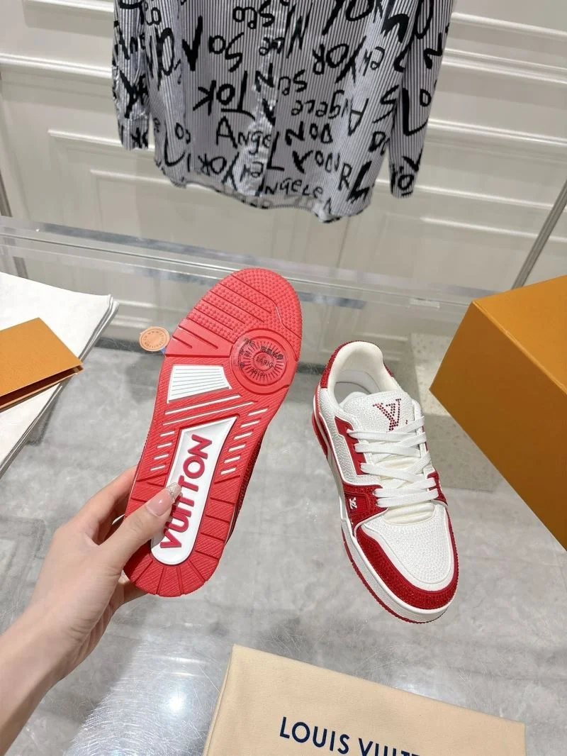 EasyMatch Louis Vuitton Trainer Sneaker 32059