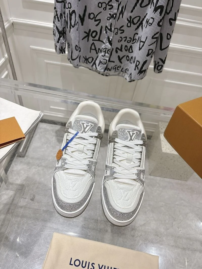 Louis Vuitton Trainer Sneaker UrbanStyle 32080