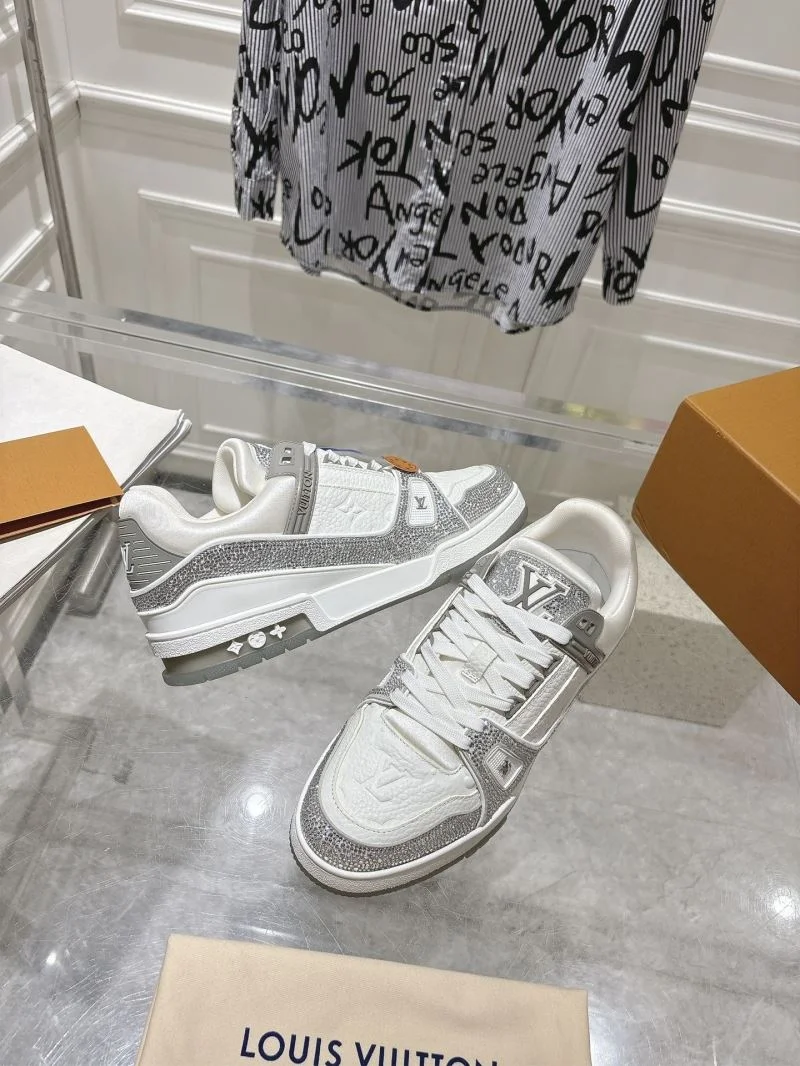 Louis Vuitton Trainer Sneaker UrbanStyle 32080