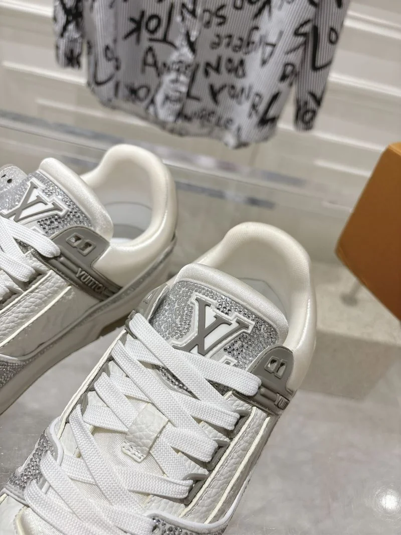 Louis Vuitton Trainer Sneaker UrbanStyle 32080