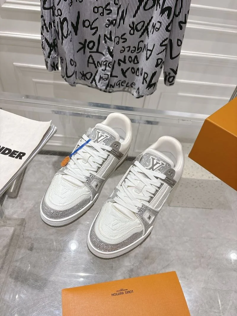 Louis Vuitton Trainer Sneaker UrbanStyle 32080