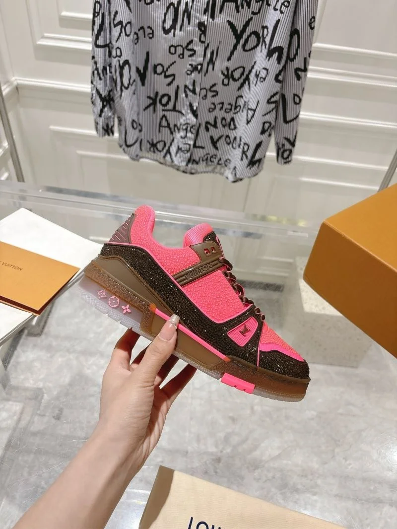 Louis Vuitton Trainer Sneaker OnTrend 32078