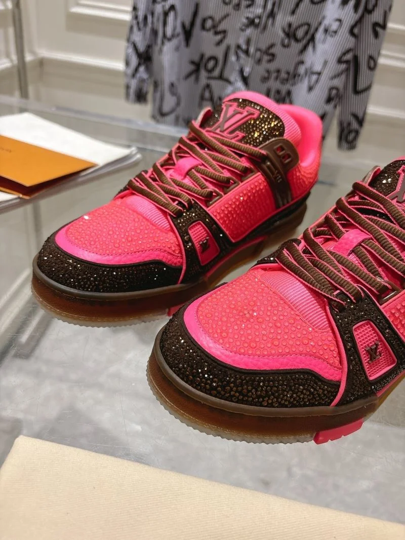 Louis Vuitton Trainer Sneaker OnTrend 32078