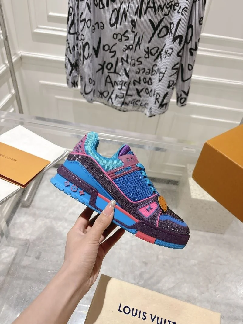 Louis Vuitton Trainer Sneaker Trendy 32057