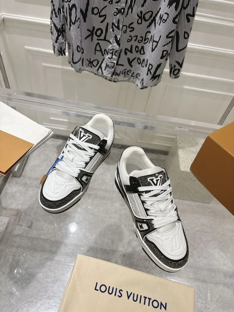 Louis Vuitton Trainer Sneaker GoAnywhere 32065