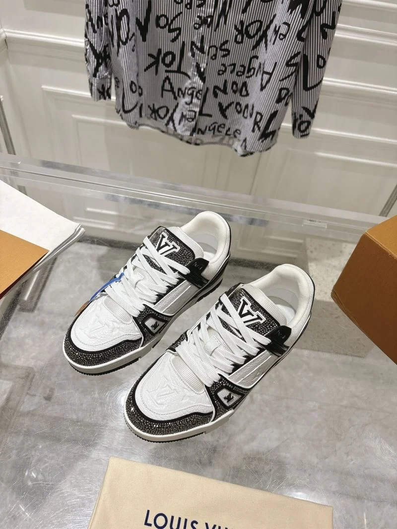 Louis Vuitton Trainer Sneaker GoAnywhere 32065