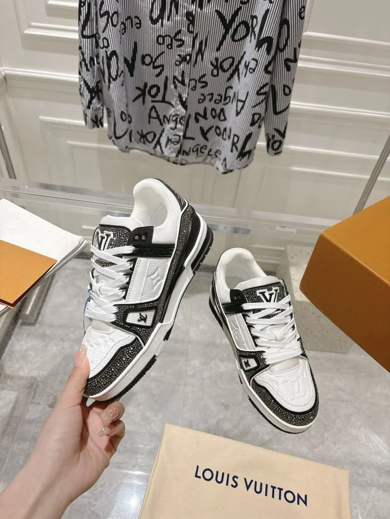 Louis Vuitton Trainer Sneaker GoAnywhere 32065