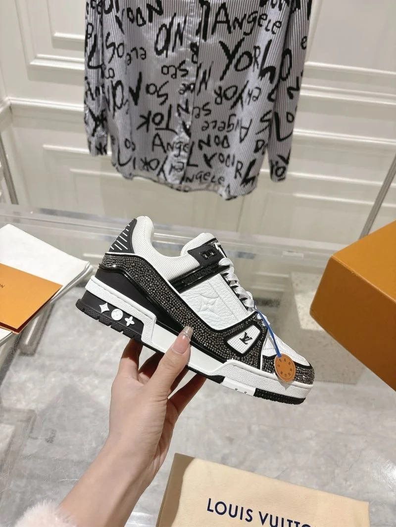 Louis Vuitton Trainer Sneaker GoAnywhere 32065