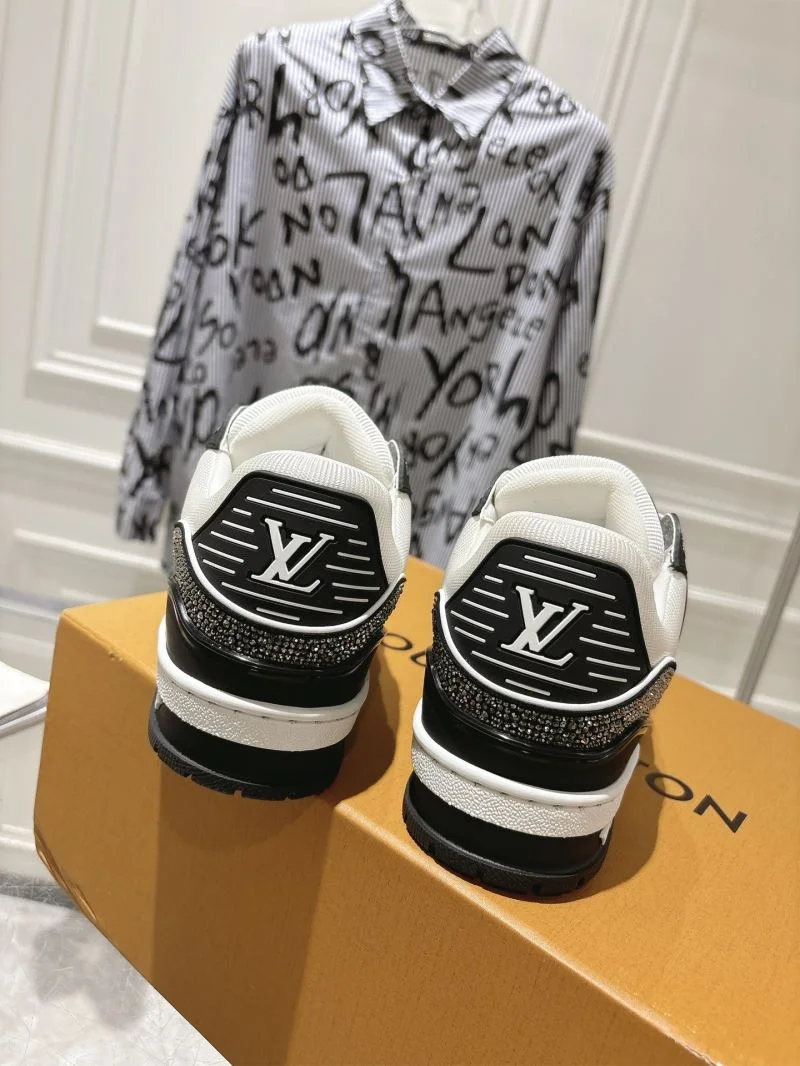 Louis Vuitton Trainer Sneaker GoAnywhere 32065