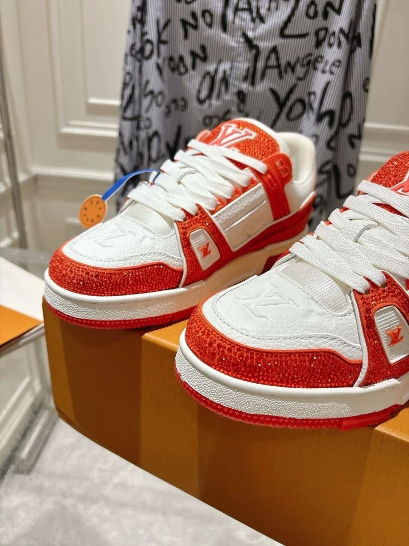 OnTrend Louis Vuitton Trainer Sneaker 32067
