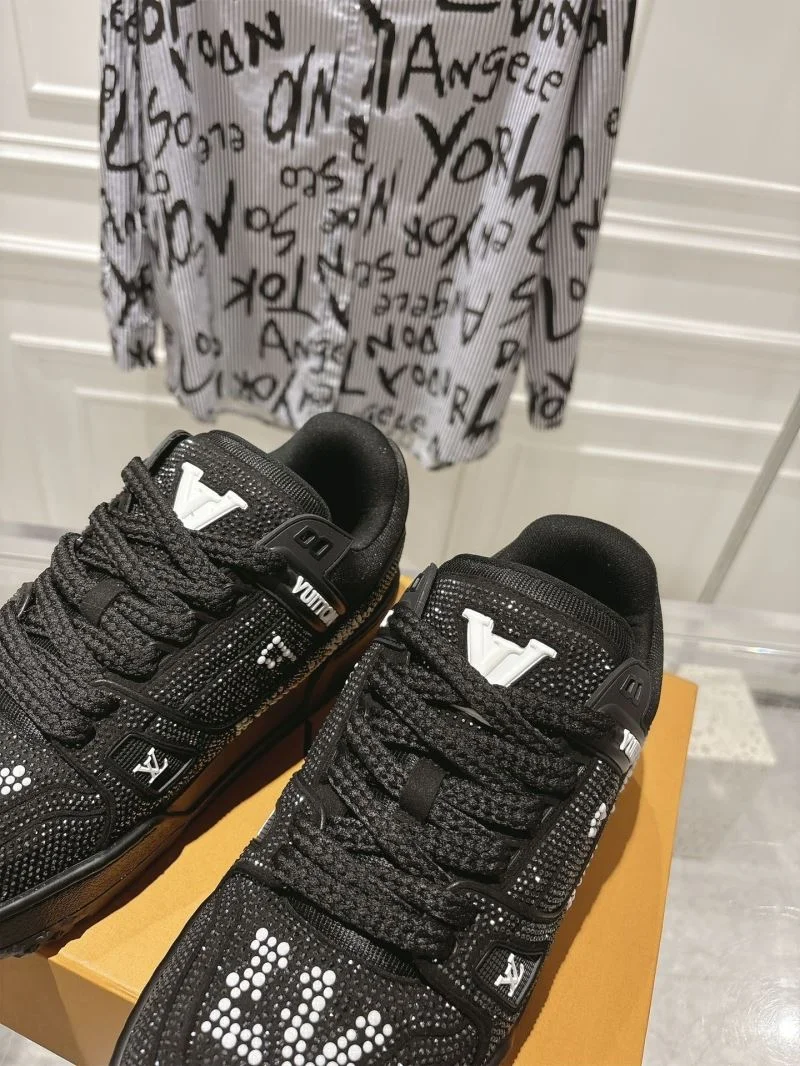 BestValue Louis Vuitton Trainer Sneaker 32075