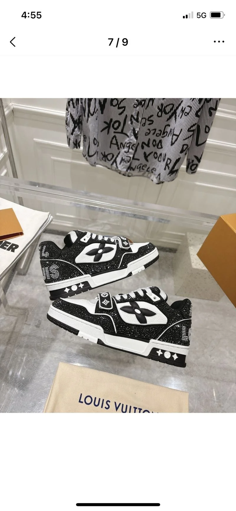 Louis Vuitton Trainer Sneaker Unisex 32054