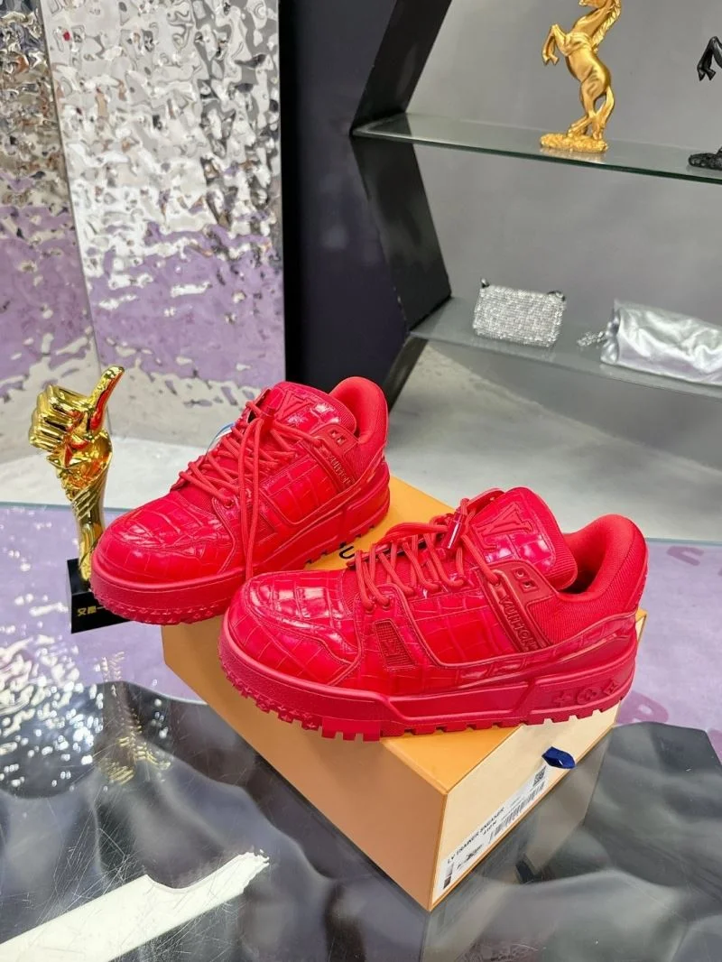 Louis Vuitton Trainer Sneaker Unisex 32052