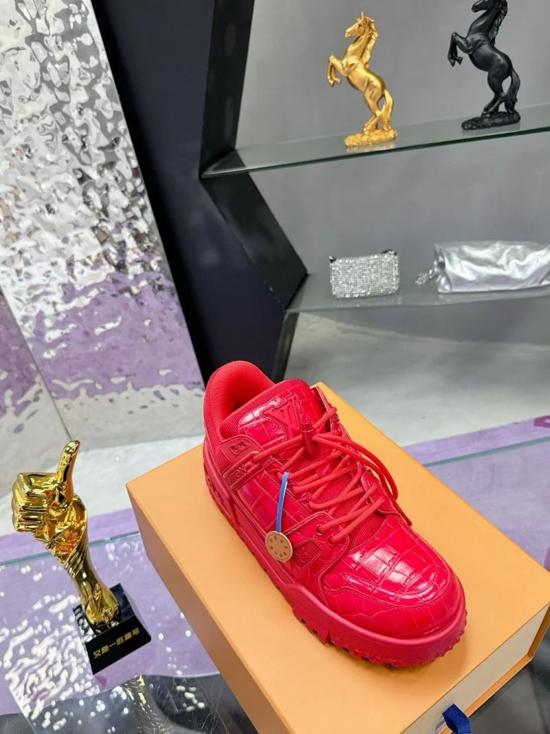 Louis Vuitton Trainer Sneaker Unisex 32052