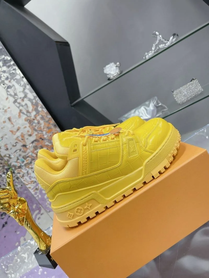 Louis Vuitton Trainer Sneaker Youthful 32047