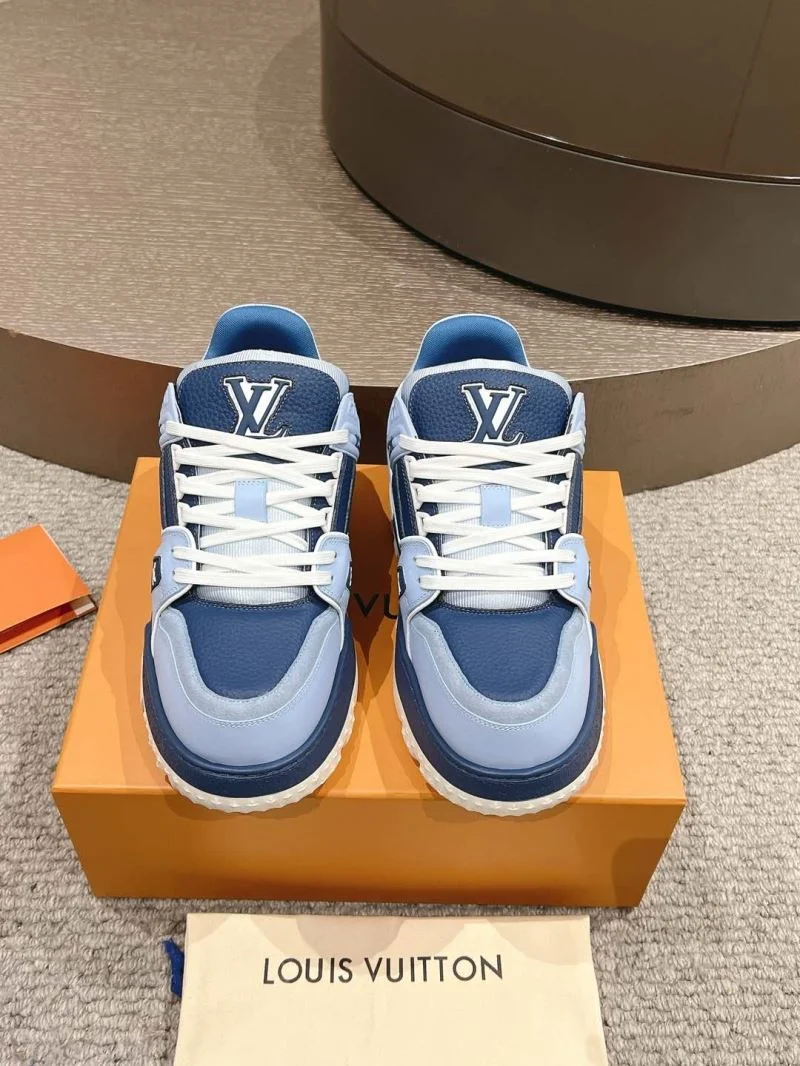 RelaxedFit Louis Vuitton Trainer Sneaker 32030